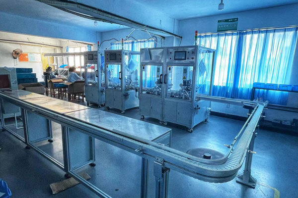 Η Zhejiang Galaxy Fuse Co., Ltd. Δημιουργεί πλήρως αυτοματοποιημένες γραμμές παραγωγής για βάσεις φωτοβολταϊκών ασφαλειών