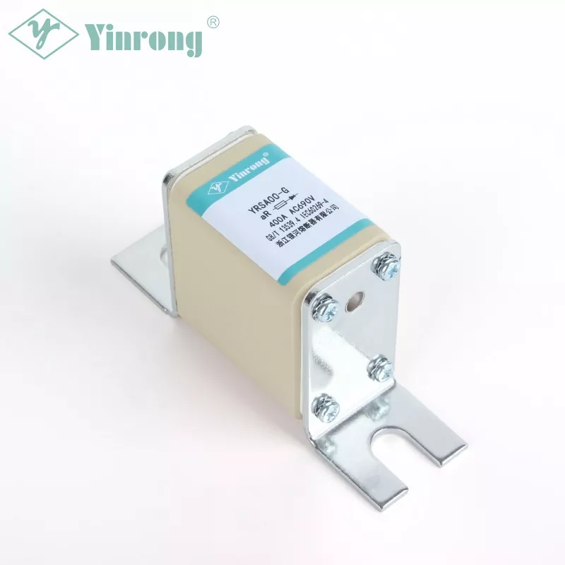 Ασφάλεια υψηλής ταχύτητας 690V DIN Blade Square Body